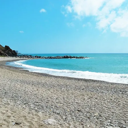La Perla Beach Blue Apartment *